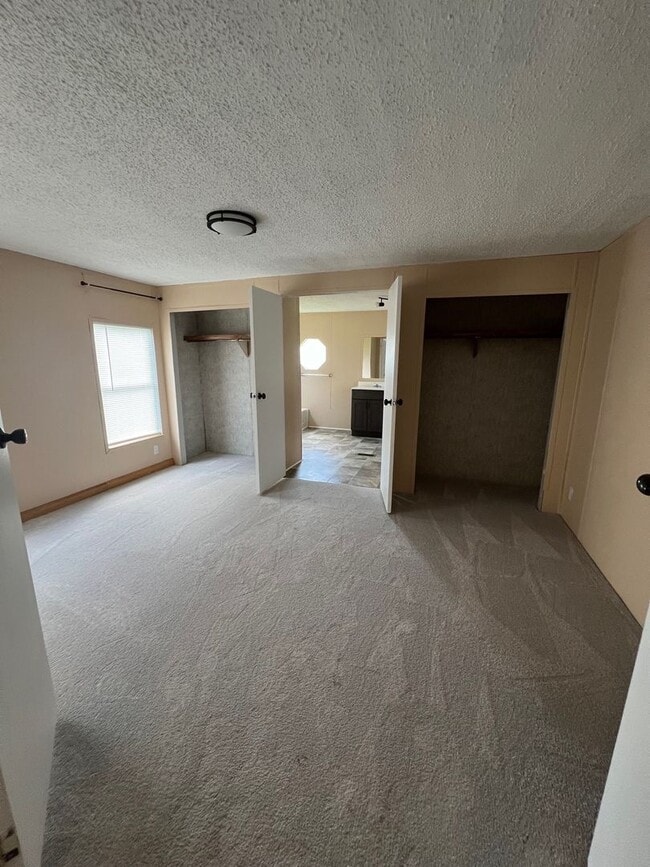 Photo - Mobile Home for lease in Sulphur