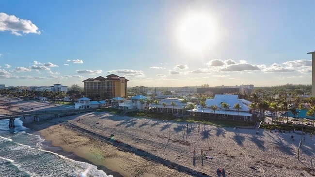 Photo - 1932 NE 7th St Unidad 1