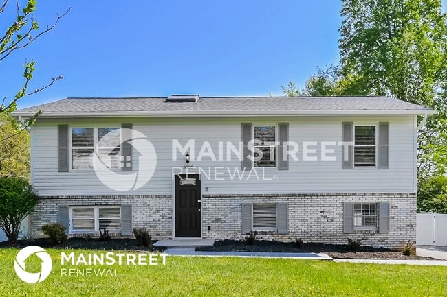 Building Photo - 5505 Malmsbury Rd NW