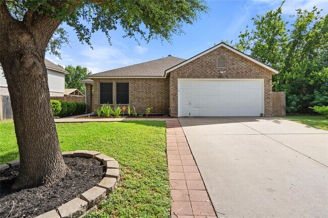 Photo - 809 Betterman Dr
