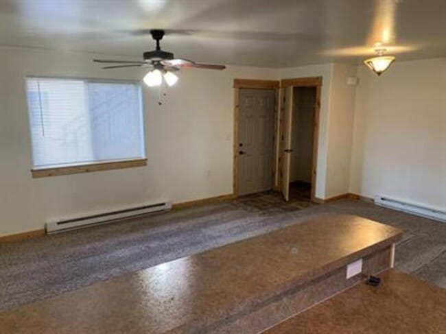 Photo - 1021 Enterprise Dr