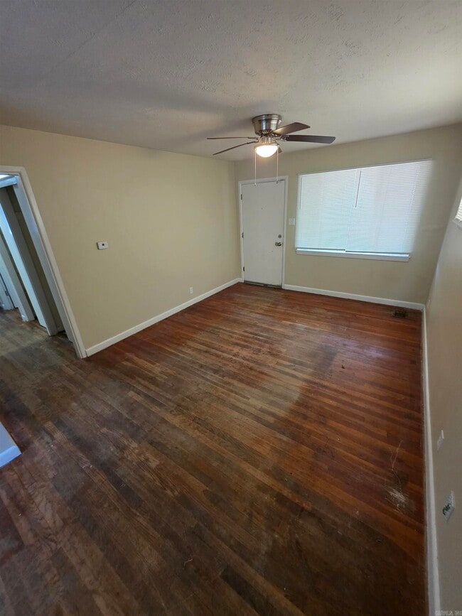 Photo - 89 Broadmoor Dr