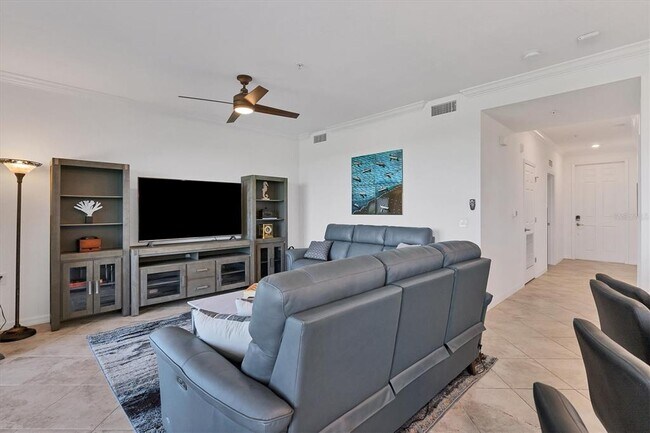14071 Heritage Landing Blvd Unit 326