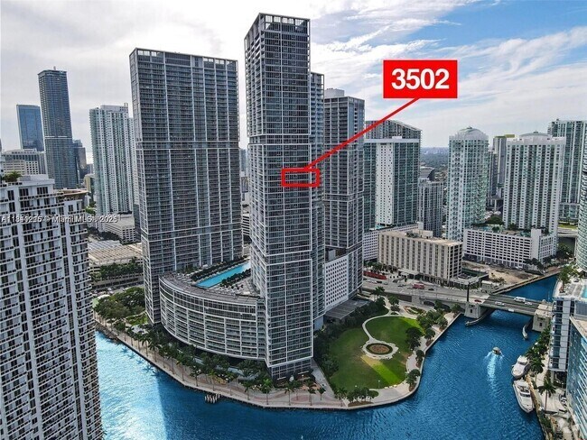 Building Photo - 475 Brickell Ave Unit 3502 Rental
