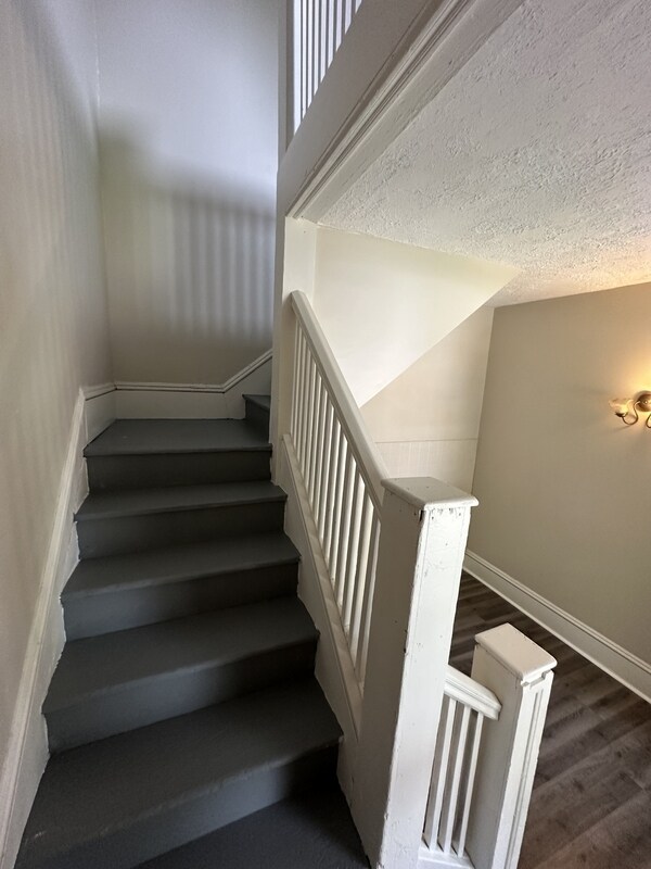 Photo - 9519 Macon Ave