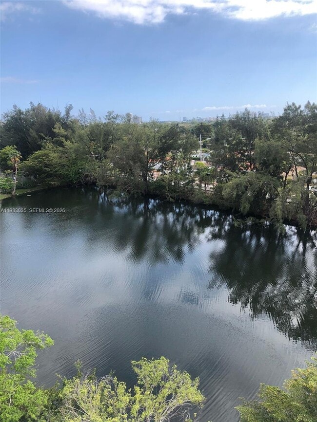 Photo - 1200 NE Miami Gardens Dr Unit 820W