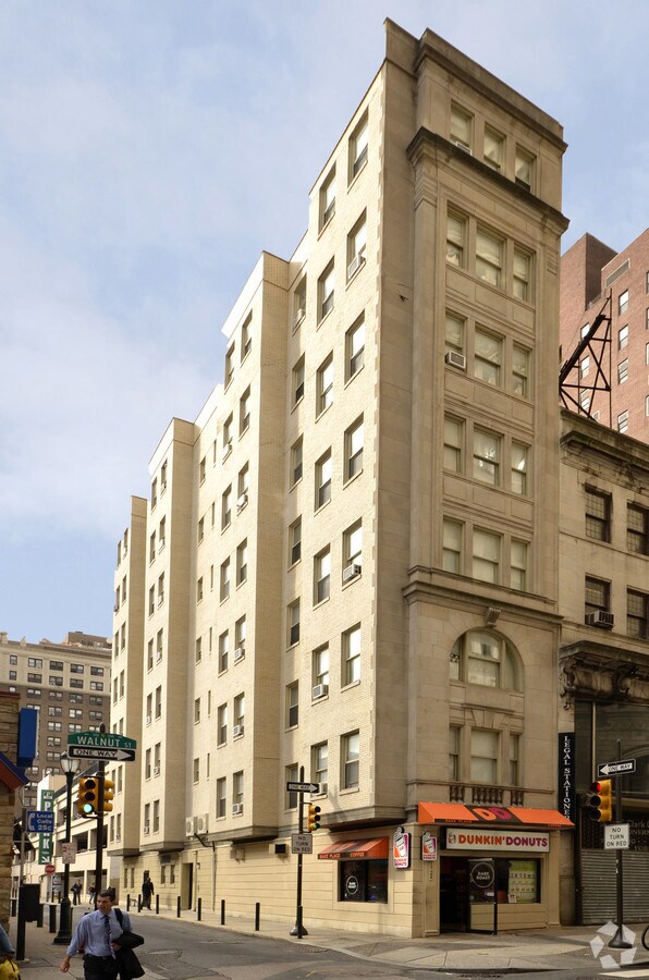 Photo - 1324 Walnut St