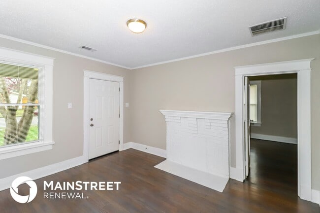 Photo - 3578 Faxon Ave