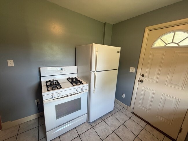 Photo - 3423 Ellwood Rd