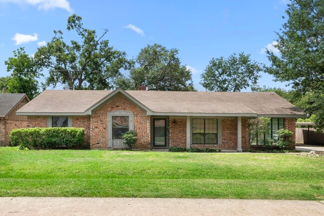 Photo - 10139 Knoboak Dr