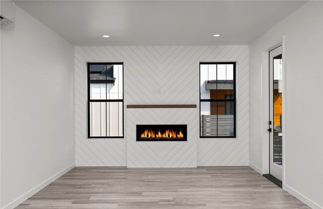 Photo - 3906 Crosswinds Ct