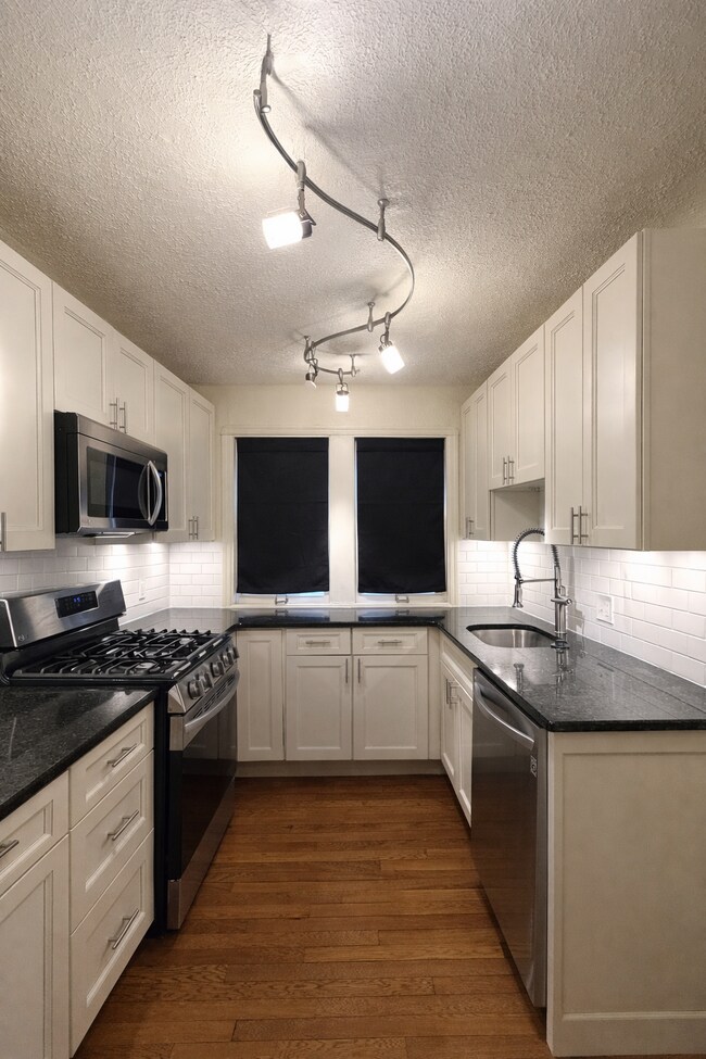 Photo - 19614 Winslow Rd Unit Lower