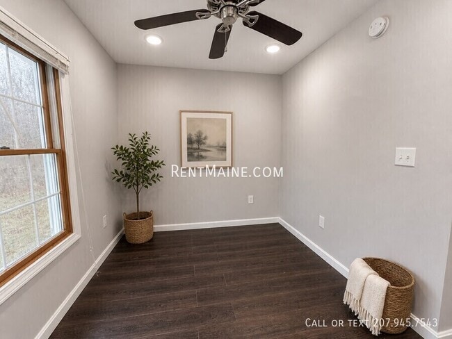 Photo - 126 Western Ave Unidad B