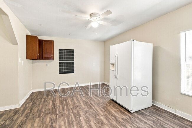Photo - 1156 Fletcher Ave