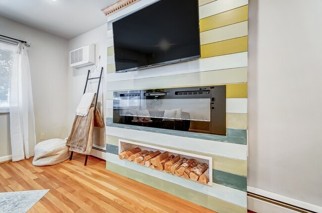 Photo - 6159 Ridge Ave