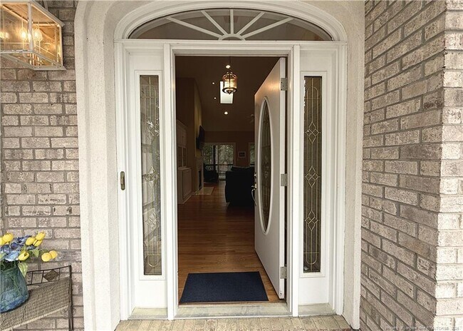 Photo - 105 Morris Dr