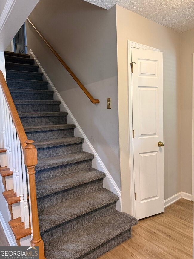 Photo - 317 Welton Way