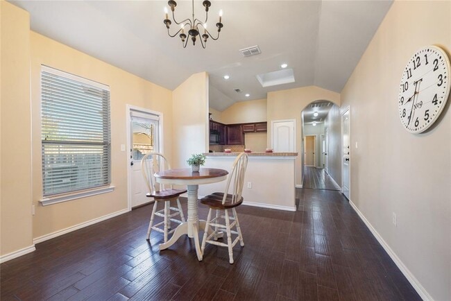 Photo - 101 Creekside Villa Dr