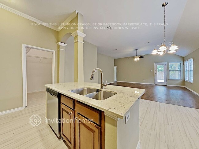 Photo - 510 Maplewood Dr