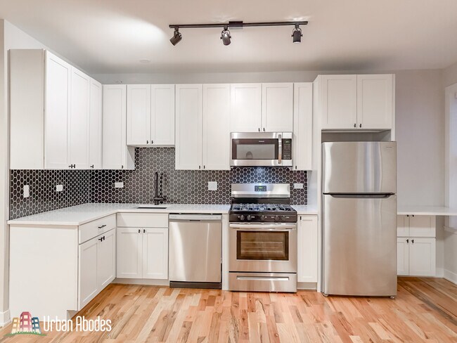 Photo - 651 W Wrightwood Ave Unit M05B