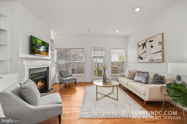 Photo - 1209 V St NW