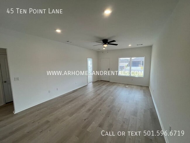 Photo - 45 10 Point Ln