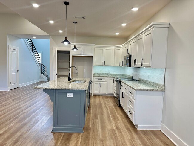 Photo - 115 Hidden Crk Dr