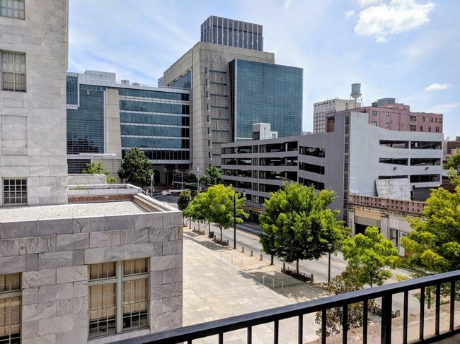 Photo - 95 Forsyth St SW Unidad 3C