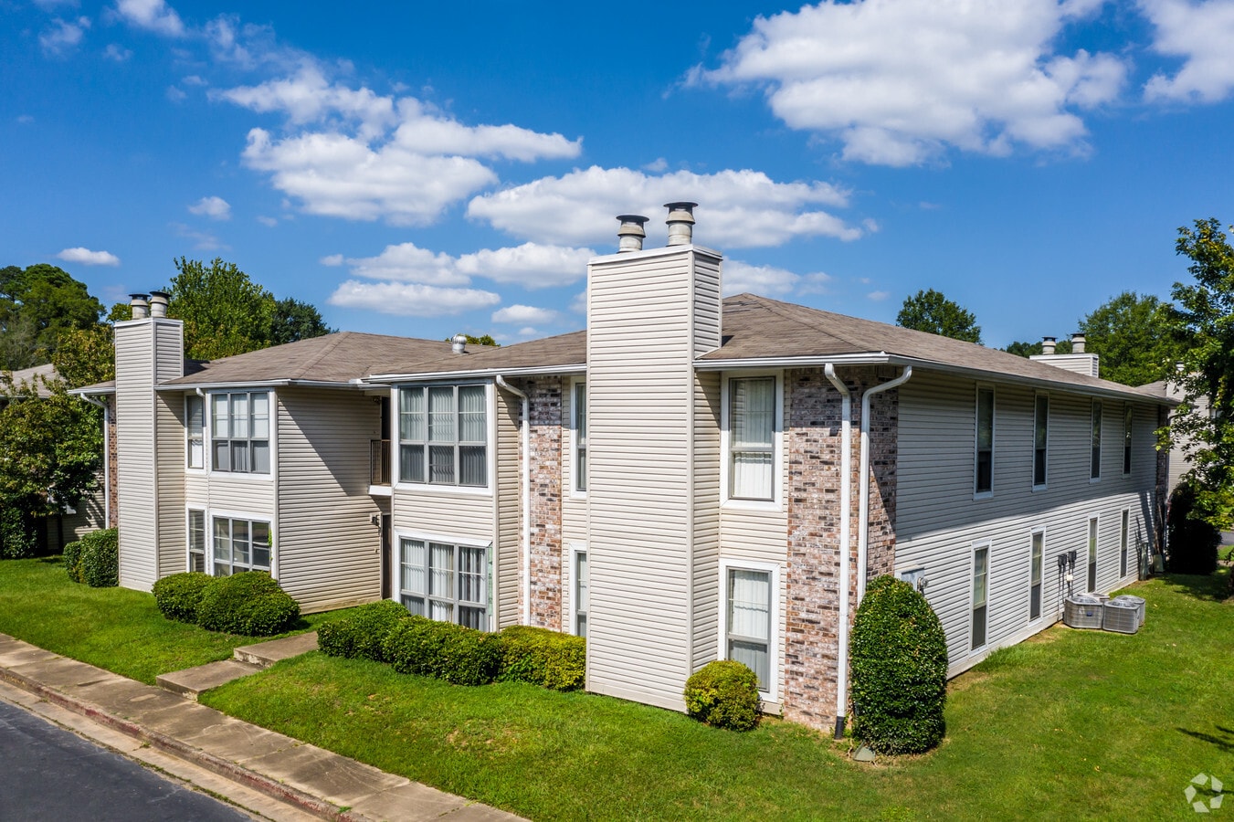 Summit at Town and Country - Summit at Town and Country