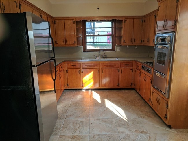 Photo - 639 Oakdene Ave Unit 1