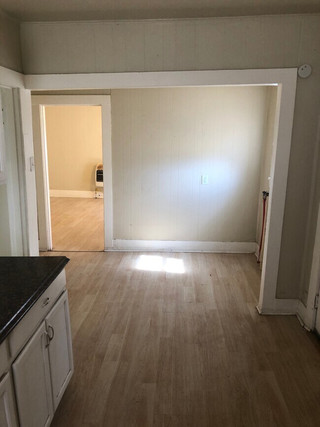 Photo - 1708 Avenue N