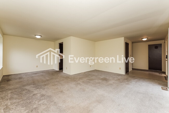 Photo - 5610 Troy Villa Blvd