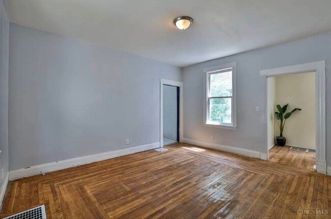 Photo - 812 Fairbanks Ave