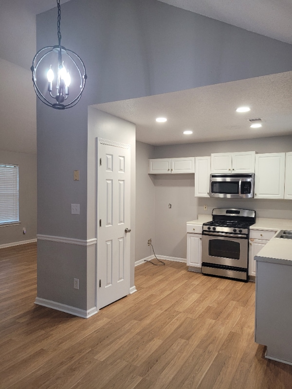 Photo - 3042 Knoll View Pl