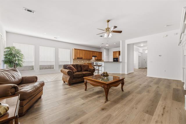 Photo - 362 Southern Hills Dr