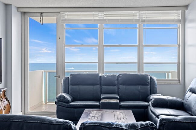 Photo - 3725 S Ocean Dr Unit 1610