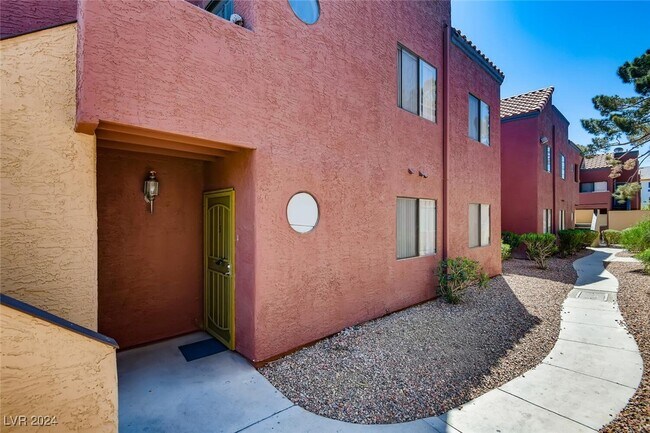 Photo - 4050 Pacific Harbors Dr Unidad 113