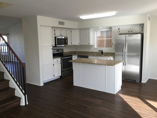 Photo - 15439 S 45th St