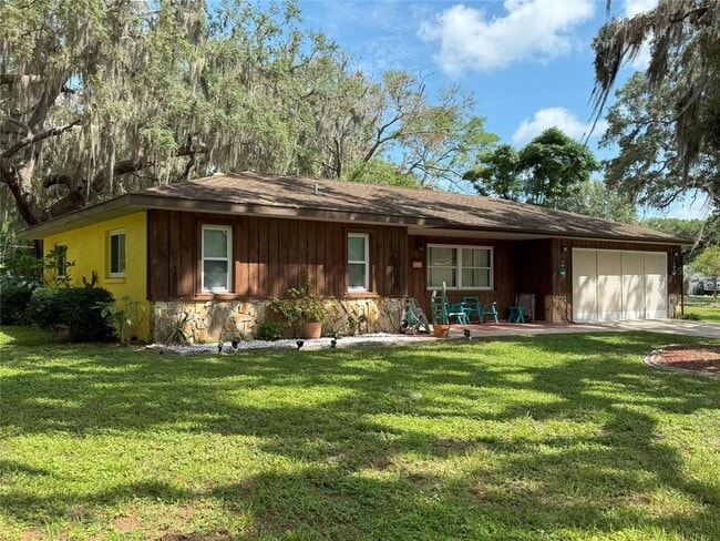 Photo - 1050 Bloomfield Dr Casa