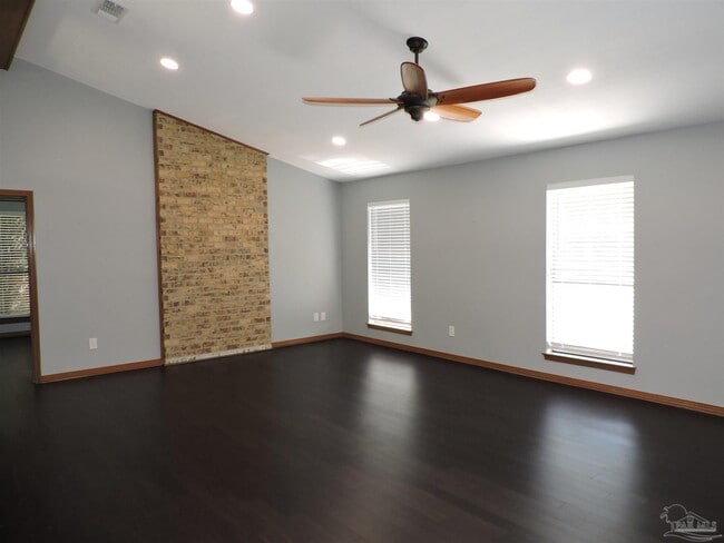 Photo - 1270 Palisade Rd
