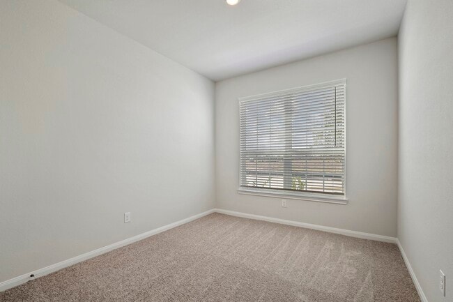 Photo - 2530 Green Jasper Dr Casa