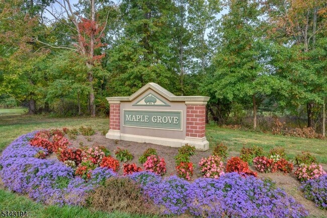 Photo - 230 Vasser Dr