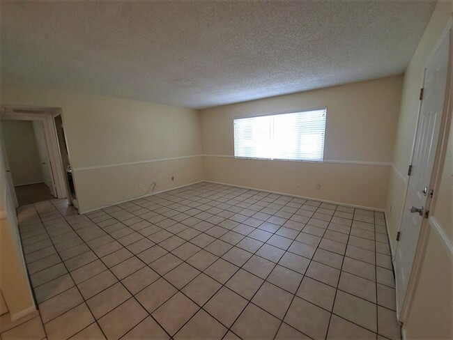 Photo - AFFORDABLE UNIT IN TEMPE!