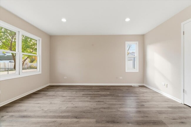 Photo - 37446 E Park Ln