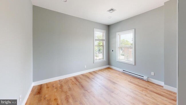 Photo - 329 S High St Unit 2