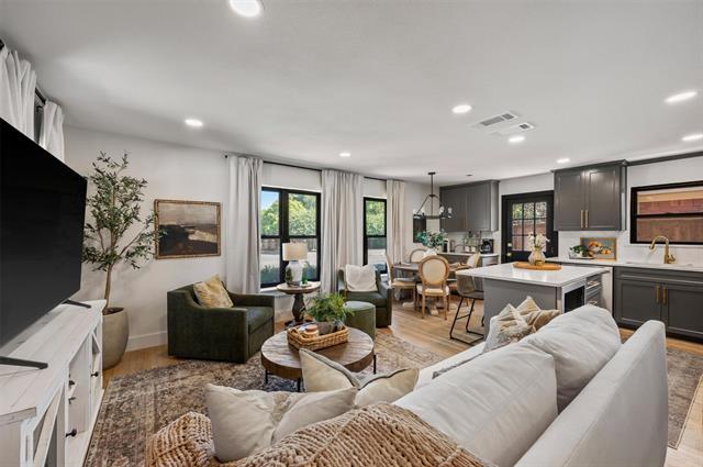 Photo - 6601 E Mockingbird Ln
