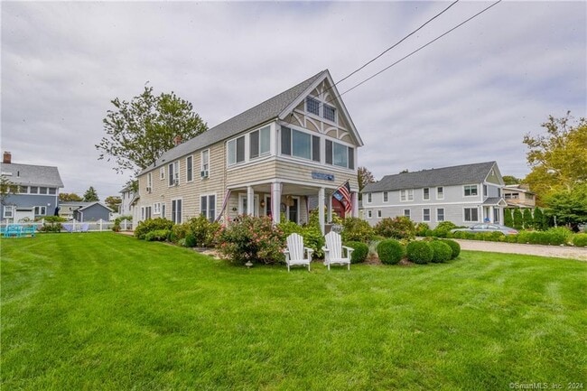 Photo - 153 4th Ave