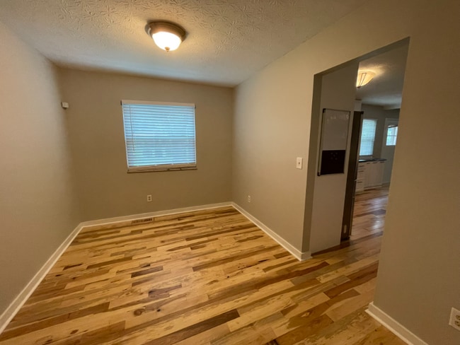 Photo - 3211 Creston Ct