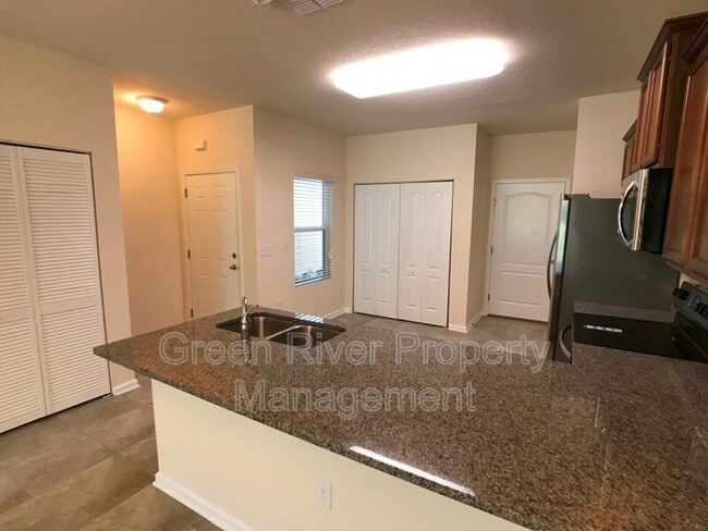 Photo - 617 Servia Dr