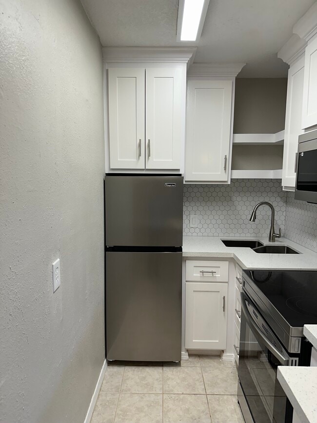 Photo - 1219 Welch St Unit 1